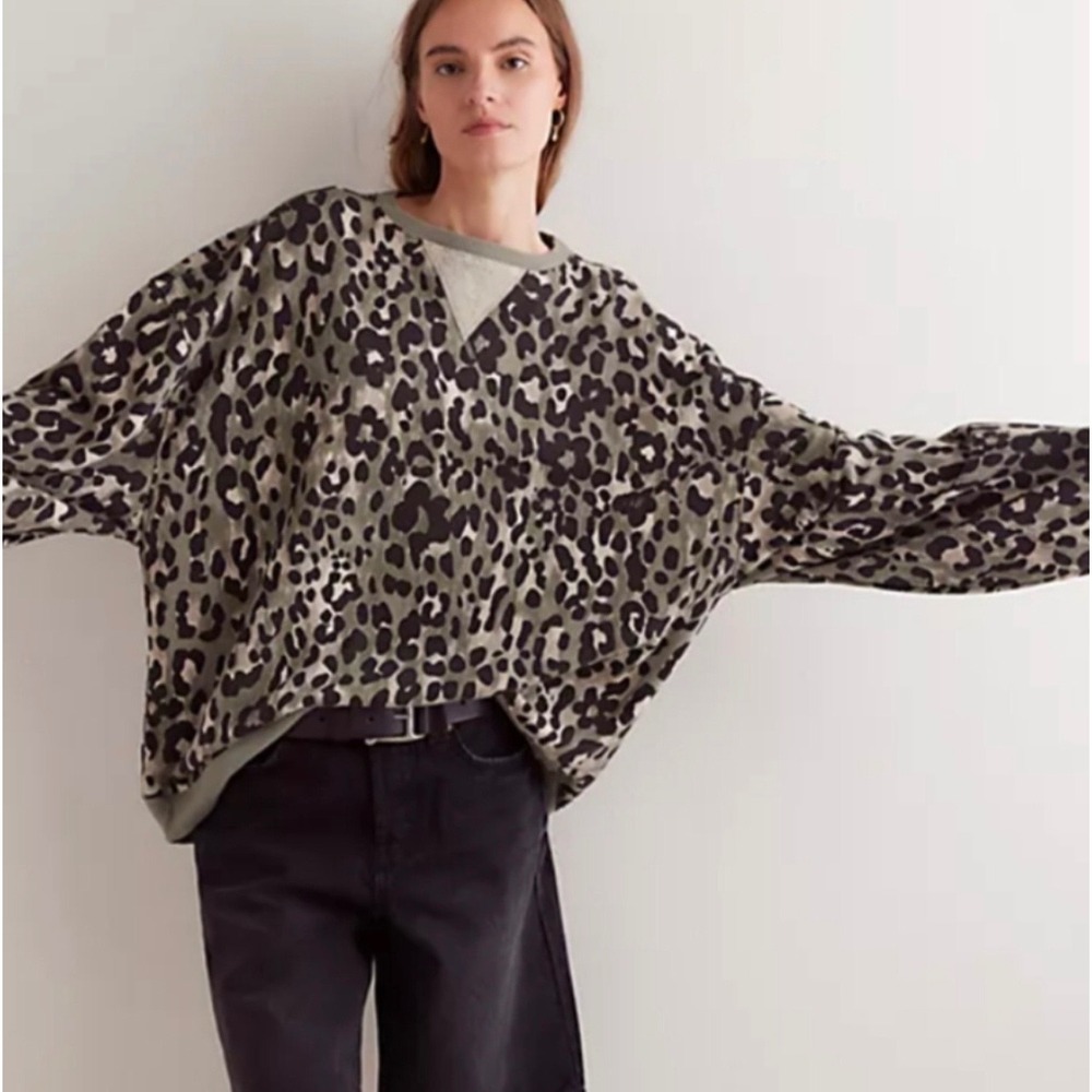 Free People We The Free Classic Printed Oversized Crewneck/Floral Cheetah Small - Picture 2 of 14